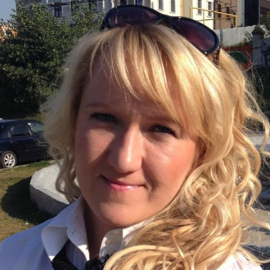 Елена Старостина