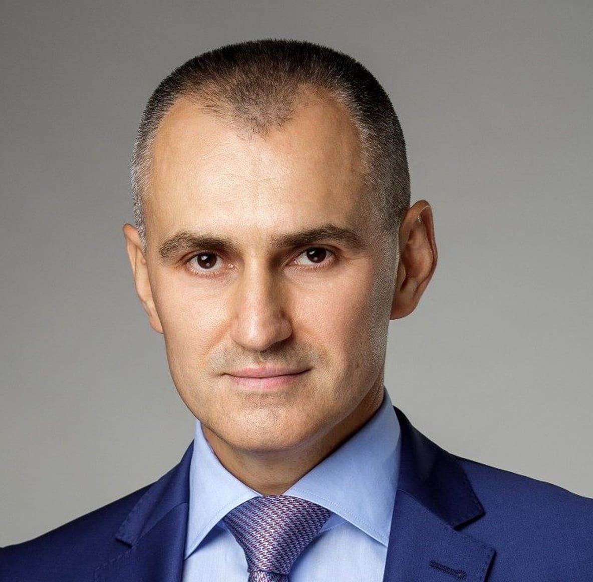 Александр Резников